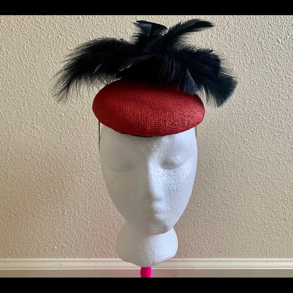Fascinator hat elegant